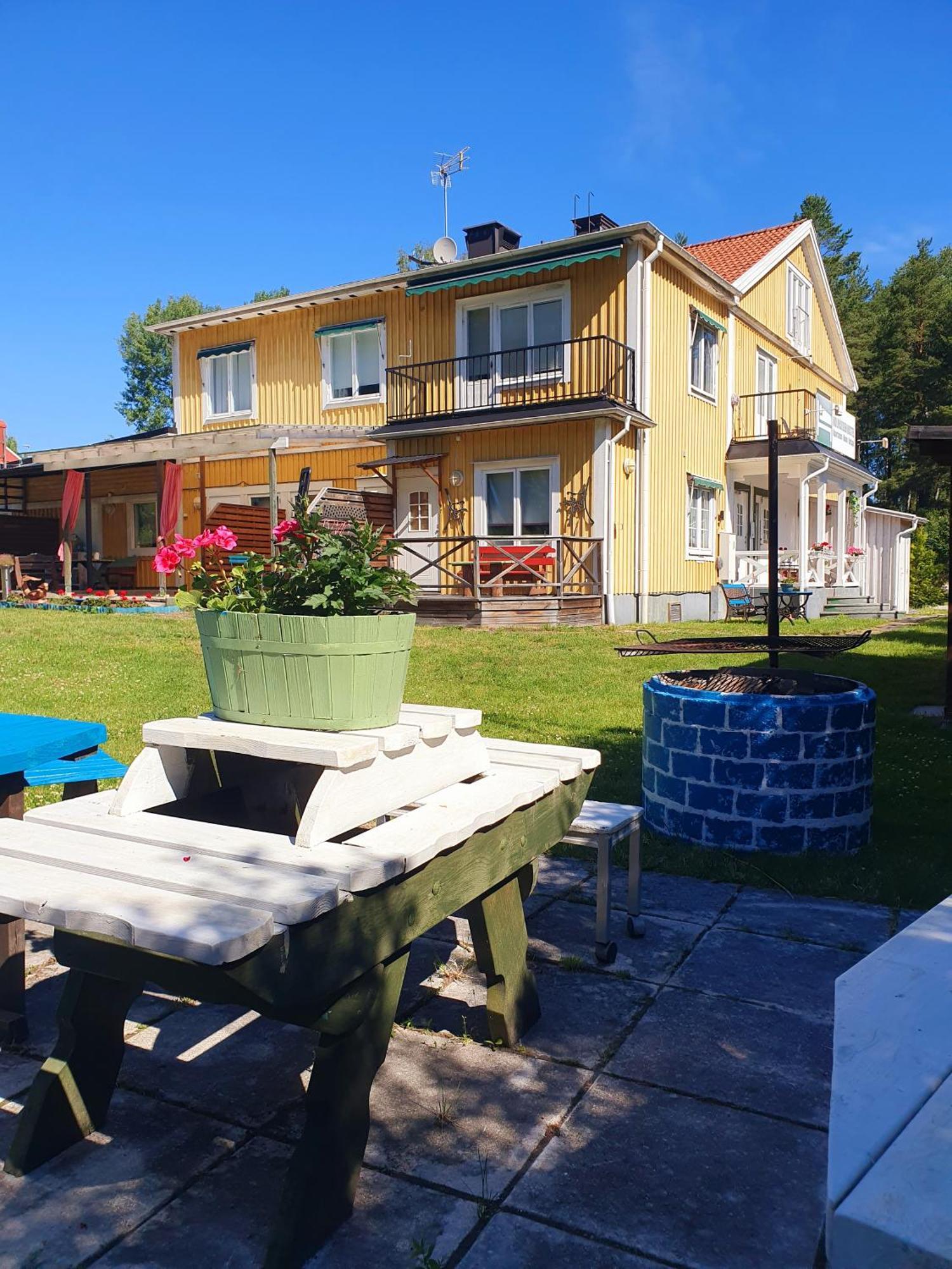 Motel E4 Kolmarden Apartments And Cottages Kolmården Exterior foto